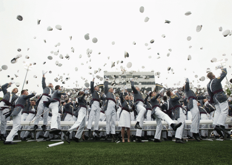 west-point-graduating-class-celebrating_800